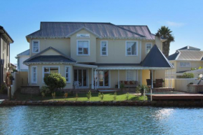 Waterside Living MM1304